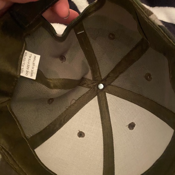 Camouflaged army hat nwt - Picture 3 of 3